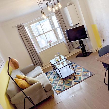 Koala & Tree - Renovated 2 Bed Apartment In City Centre - Short Lets & Serviced Accommodation Cambridge ภายนอก รูปภาพ